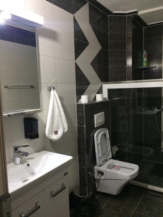 Hotel Millenium2 Prizren Eksteriør billede