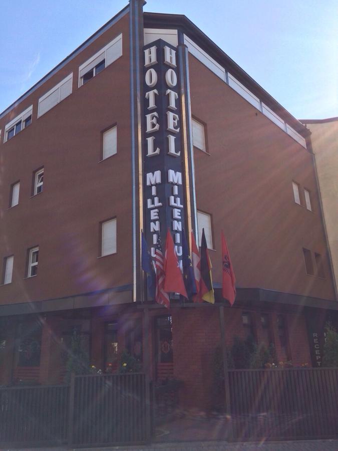 Hotel Millenium2 Prizren Eksteriør billede